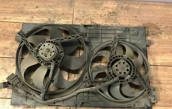 Audi TT Mk1 Electric radiator cooling fan 1J0121205B 1J0121207M