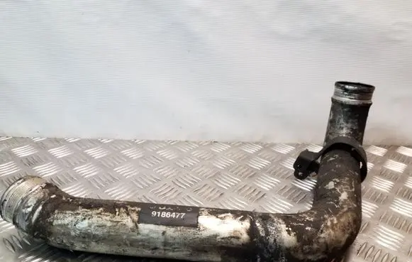 Volvo S70 V70 V70 XC Intercooler hose/pipe 9186477