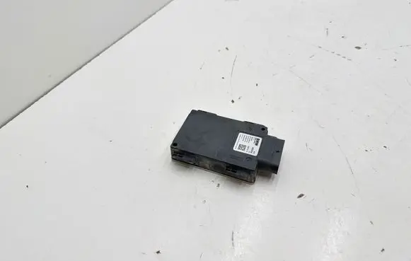 BMW 5 G30 G31 G38 Blind spot module 6890434 28602286 20973210
