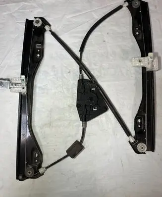 Chrysler Pacifica Front window lifting mechanism without motor 3042924