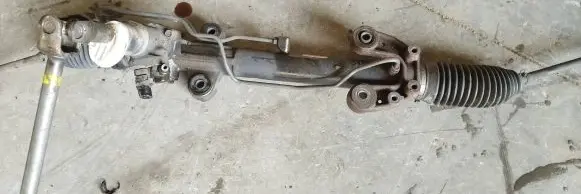 Mitsubishi Grandis Steering rack 5x06124