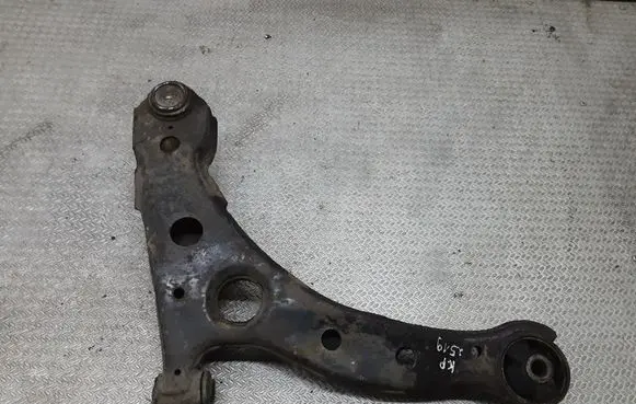 Hyundai Matrix Front lower control arm/wishbone