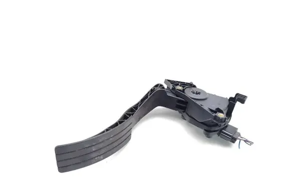 Renault Captur Accelerator throttle pedal 180223454R