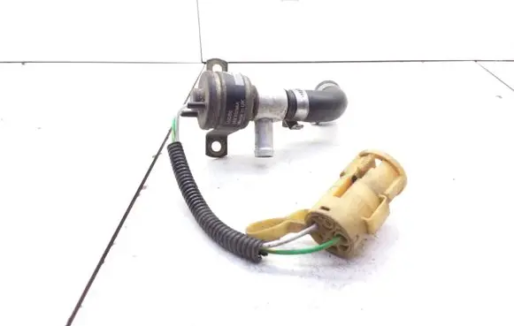 Jaguar XJ X40 Idle control valve (regulator) 9AV73298A