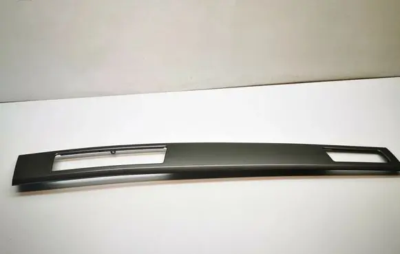 Dashboard glove box trim