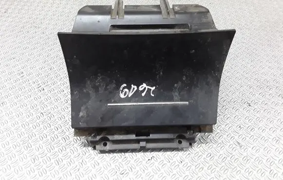 Skoda Octavia Mk2 (1Z) Car ashtray 1Z1863077A
