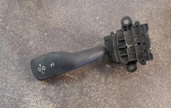 BMW 3 E46 Indicator stalk 8363662 01104000