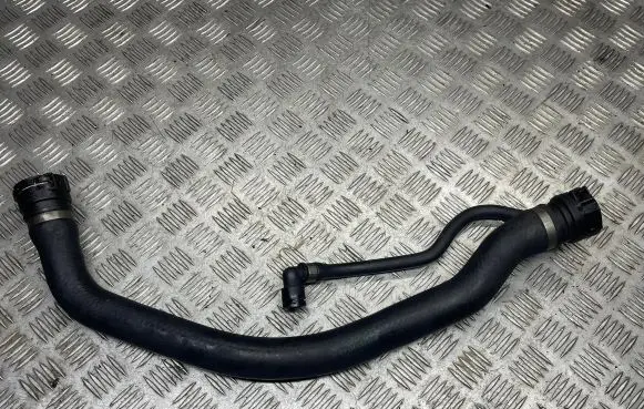 BMW 5 E60 E61 Engine coolant pipe/hose 7787449