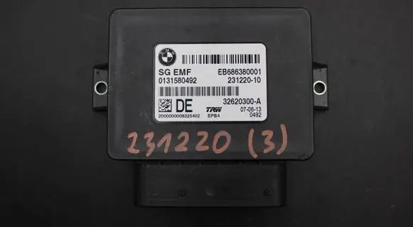 BMW X3 F25 Hand brake control module 6863800 32620300A 23122010