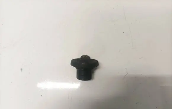 Toyota Avensis T270 Oil filler cap 63730