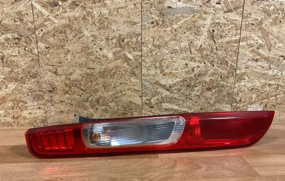 Ford Focus Rear/tail lights 4M5113405A