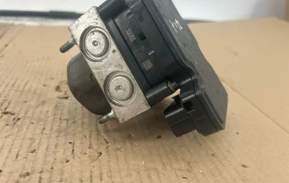 Dacia Sandero ABS Pump 2265106516 0210810 0265956285
