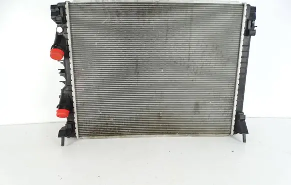 Maserati Levante Coolant radiator 670030844