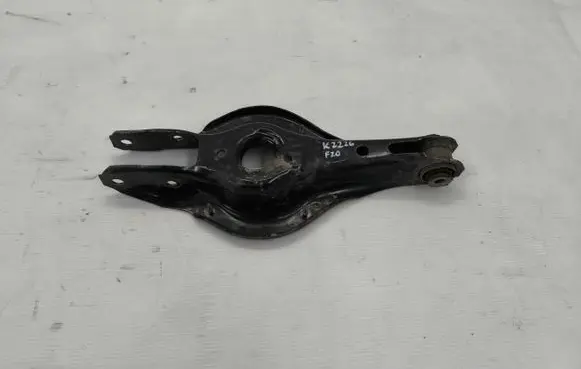 BMW 1 F20 F21 Rear control arm 6792541