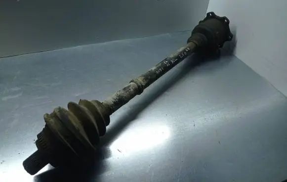 Audi A6 S6 C4 4A Front driveshaft