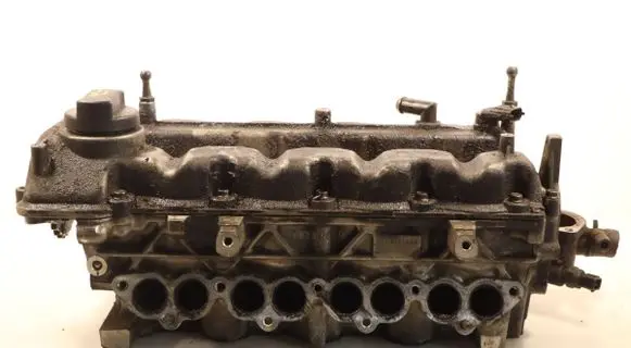 KIA Ceed Engine head 221112A100