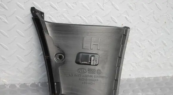 KIA Stonic Intercooler air channel guide 86541-H8KA0-STONIC 86541-H8KA0 86541H8KA0