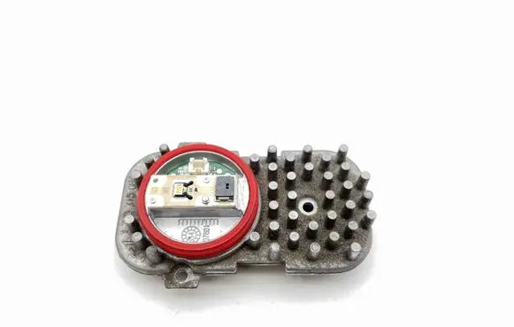 BMW X5 F15 LED ballast control module 707881 1305715084