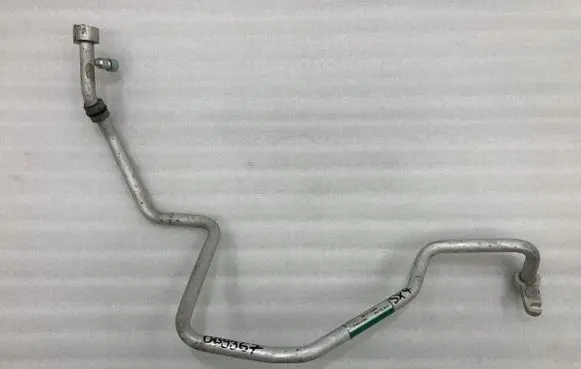 Suzuki SX4 Air conditioning (A/C) pipe/hose