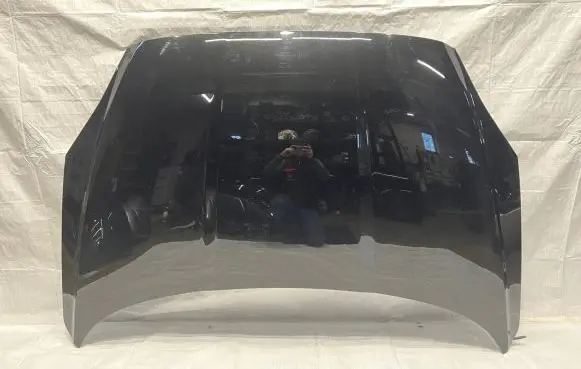 Jaguar E-Pace Engine bonnet/hood