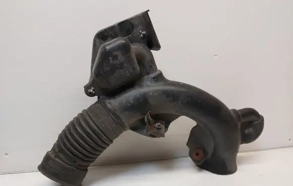 Honda FR-V Air intake duct part