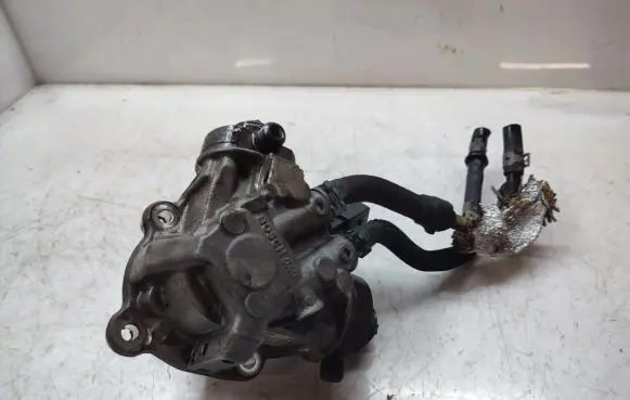 Audi A5 Sportback 8TA Fuel injection high pressure pump 059130755BF 0445010641