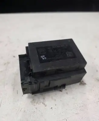 Volkswagen PASSAT B7 Ignition lock 3C0905843Q