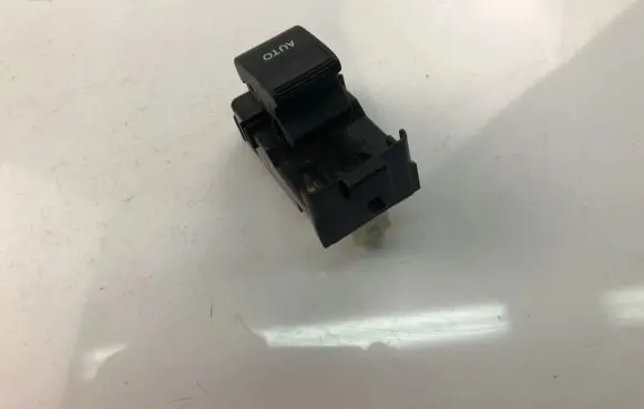 Toyota Auris 150 Other switches/knobs/shifts 192801