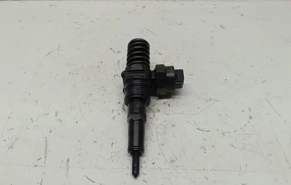 Ford Galaxy Fuel injector 038130073AC