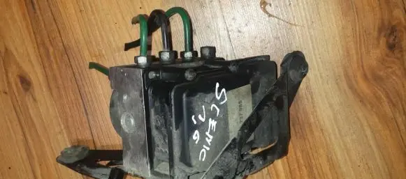 Renault Megane II ABS Pump 84B02AAY1 0265231734