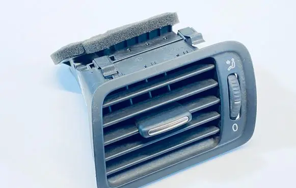 Volkswagen PASSAT B6 Dashboard side air vent grill/cover trim 3C1819701E