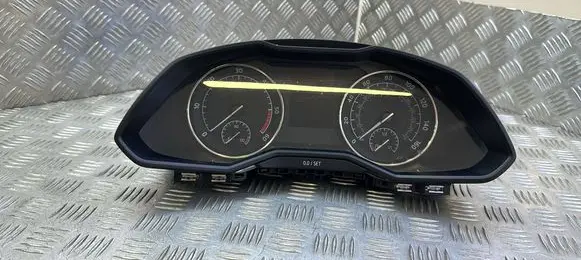 Speedometer (instrument cluster)