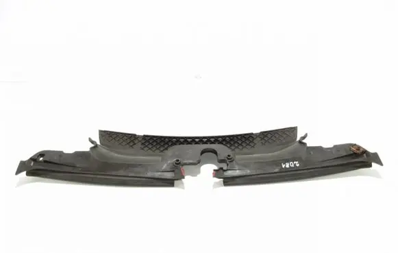 Engine bonnet/hood lock trim molding