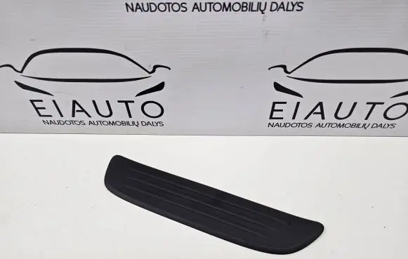 Rear sill trim cover