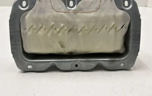 Ford Fiesta Passenger airbag 8V51A044H30BA 34114188A 11015C210375