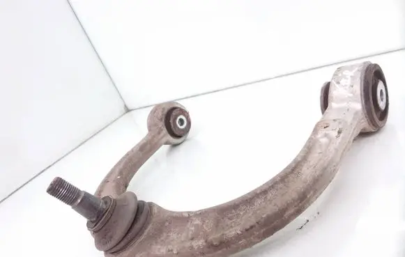Mercedes-Benz R W251 Front lower control arm/wishbone Kag94581