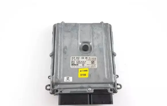Mercedes-Benz S W221 Engine control unit/module A6421500841 A0024460640 0281014992