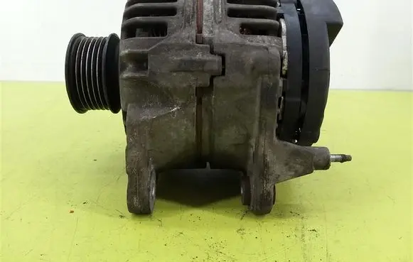 Skoda Octavia Mk1 (1U) Generator/alternator 028903028D