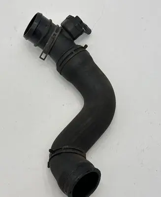 Volkswagen Multivan T4 Intercooler hose/pipe 7D0145958C 038906051
