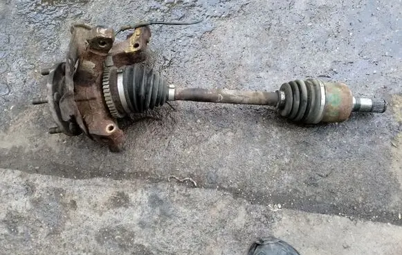 Mazda 626 Front wheel hub spindle knuckle