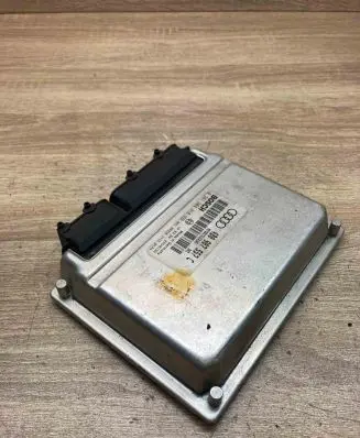 Audi A6 S6 C5 4B Engine control unit/module ECU 4B0907557C 0261204818
