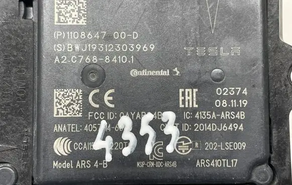 Tesla Model Y Distronic sensor radar 110864700D
