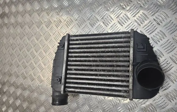 Audi A6 S6 C6 4F Intercooler radiator 4F0145805T