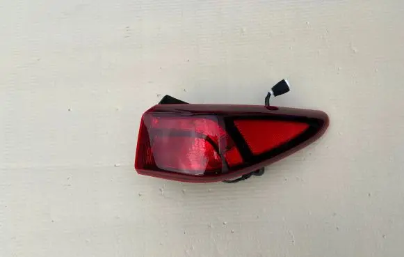 Hyundai Kona I Rear/tail lights 92402J9500