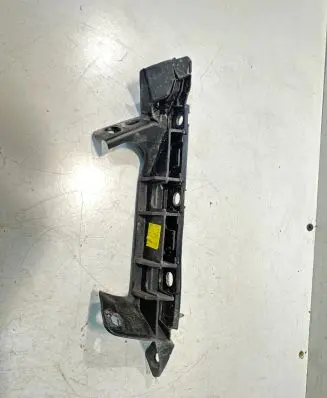 Seat Ibiza IV (6J,6P) Front bumper mounting bracket 6J0807183