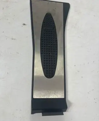 BMW X6 E71 Foot area side trim 