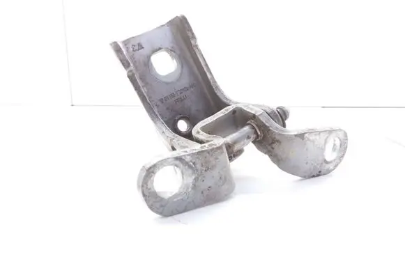 Ford Mondeo MK II Front door upper hinge 93BBF22801AK