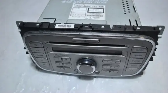 Ford Focus Radio/CD/DVD/GPS head unit 8M5T18C815AB