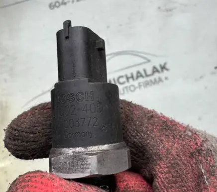 Fuel main line pipe