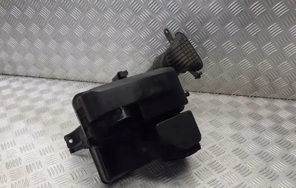 KIA Picanto Air filter box